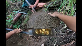 YAMASHITA TREASURE BOX FOUND IN THE PHILIPPINES GOLD BARS INSIDE [upl. by Atsahs]