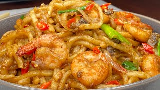 How to make Spicy Yaki Udon Noodles with Shrimp  Japanese stir fried noodles udon yakiudon 🇯🇵 [upl. by Malliw269]