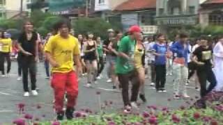 Ho Chi Minh City Flash Mob June 18 2010 [upl. by Wendel]