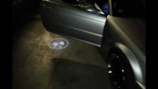 NIEUW BMW LOGO LED DEUR VERLICHTING LASER LICHT BMW E46 cabrio 330 [upl. by Irme588]