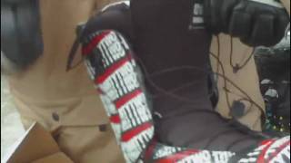 Sneak Preview 2011 ThirtyTwo Lashed Fast Track Snowboard Boots [upl. by Akcir]