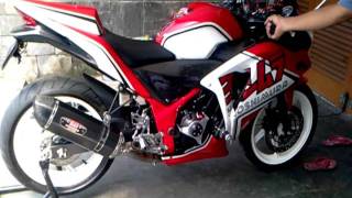 Honda CBR 250R Exhaust Yoshimura R77j Cyclone Japan [upl. by Pieter36]