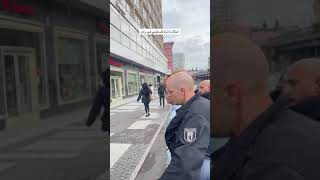 Auch hier wird einer abegführt der sich nicht an die Regeln halten wollte polizei demonstration [upl. by Aivatnuhs]