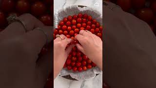 Tarte tatin aux tomates cerises rapide [upl. by Lolita]