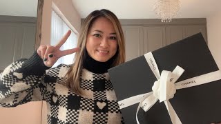 CHANEL 23S Unboxing Chanel 22 mini IT bag of this season🖤 [upl. by Hgielrahc]