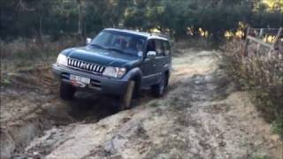 Toyota Landcruiser KZJ95 and Mitsubishi Pajero 32 DiD Offroad [upl. by Suhsoj]