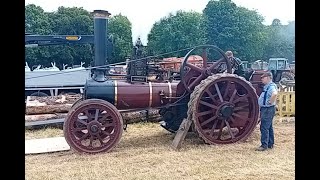 Burrell Traction Engine sawing 20ft planks [upl. by Blossom]