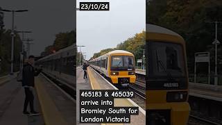 465183 amp 465039 slowly arrive into Bromley South for London Victoria [upl. by Pedrotti]