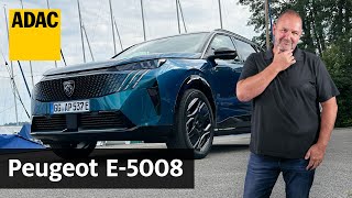 Elektro SUV mit 7 Sitzen Peugeot E5008 im Fahrbericht  ADAC [upl. by Yanat]