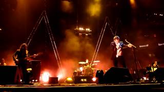 Arctic Monkeys  Arabella live  Madison Square Garden NYC  February 8 2014 [upl. by Alika852]