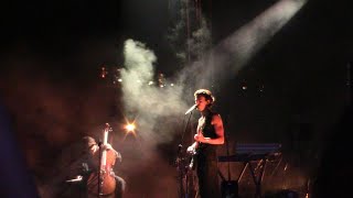 tamino  habibi  live  izmir arena 140923 [upl. by Nuahs]