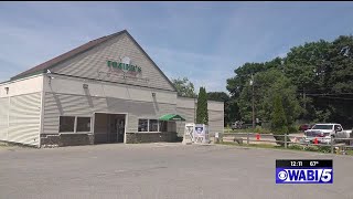 Edwards Brothers Supermarkets buys Tozier’s Searsport location [upl. by Amik]