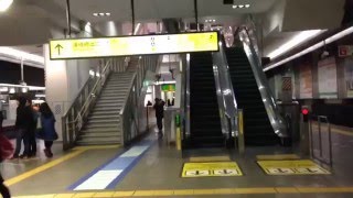 終夜運転実施時のJR大阪駅環状線ホーム [upl. by Hael]