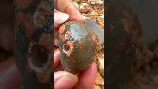 Finding Natural Chalcedony And Agate Gemstones At The Mountain crystals quartz gemstone minerals [upl. by Nikaniki]