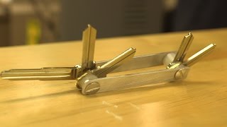 How to make your normal key ring into a folding Swiss Army key ring [upl. by Reuven]