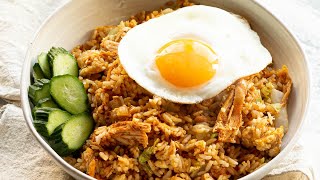 Fast Nasi Goreng  Indonesian Fried Rice So Easy [upl. by Aissatsan]