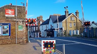 Addlestone Level Crossing Surrey [upl. by Banyaz]