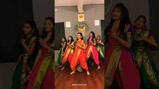 Var bharlaya marathitrend marathimulgi marathisong trendingonshorts ytviralshorts dancereels [upl. by Yekciv13]