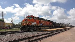 A Day of Railfaning the BNSF in Galesburg Illinois [upl. by Vallery889]