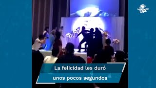 Hombre proyecta la infidelidad de su esposa en el día de su boda [upl. by Conlee700]