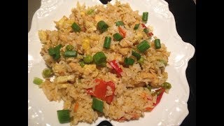 Chinesischer Bratreis mit Hähnchen [upl. by Vicki]