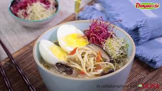 Videoricetta Zuppa Tokyo con noodles e uovo sodo [upl. by Faucher]