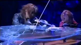 Yoshiki piano and Sugizo violin intro to Kurenai live at Tokyo Domo [upl. by Othe]