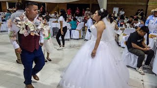 Bailazo De Lujo En La Boda De Hugo y Blanca En Luvianos EDO MX [upl. by Adnamaa10]