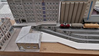 An improved inglenook shunting puzzle model railway  railroad project [upl. by Ainorev807]