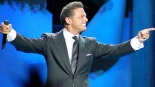 Luis Miguel Tour 2010 Argentina [upl. by Miltie56]