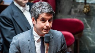 Salaire divisé par deux plus daccès au banc des ministres Pour Gabriel Attal retour à la vi… [upl. by Nerrawed]