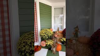 Fall porch decor 🍁🍂 falldecor fallporch falldecorating fallaesthetic autumn autumndecor [upl. by Urquhart]