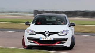 La Renault Mégane RS275 Trophy R essayée par Soheil Ayari [upl. by Leahcimsemaj419]