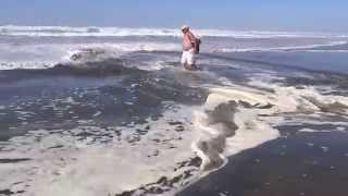 Strong tide current at Ocean Beach [upl. by Haydon]