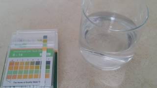 Simplex Health 0  14 pH Litmus Paper  quick demo testing water vinegar and cordial [upl. by Eelyak]