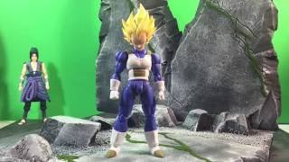 SH Figuarts Super Saiyan Vegeta Cell Saga Review [upl. by Kalagher9]