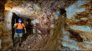 Opal Miner Hits Underground Cascade Of Dirt Filled With Thousands Of Dollars Worth Of Gems [upl. by Reisch926]