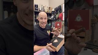 A wow cigar from unlikely source cigarsdaily michaelknowles [upl. by Ayokahs]