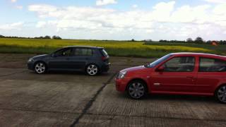 Golf GTI VS Clio Sport 182 [upl. by Airtemak245]