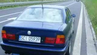 BMW M5 E34  0100 kmh [upl. by Niletac]