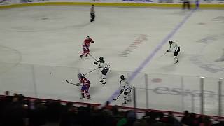 Les Canadiennes de Montreal goalie Emerance Maschmeyer stops Laura Stacey on a breakaway 22319 [upl. by Aivirt]