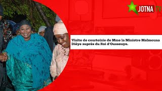 Visite de courtoisie de Mme La Ministre Maimouna DIEYE auprès du Roi de Oussouye [upl. by Cypro]