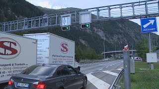 Gotthard UR Strassentunnel ist wieder offen [upl. by Novak]