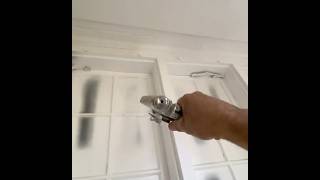 Spraying windows in entryway with TitanSpeeflo 440 with 411 HEA tip part 13 paintlife [upl. by Hope]