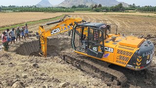 JCB JS205 Excavator Dig New Circular Well at Many Farmer’s together Own Expense [upl. by Apur]