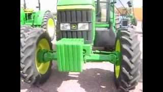 MOV01880 Tractor John Deere 6605 4x4 [upl. by Trinidad]