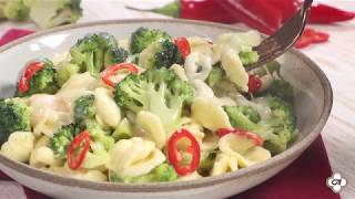 Orecchiette con broccoli taleggio e peperoncino [upl. by Noyes680]