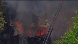 Large house fire breaks out in Edgewater in Anne Arundel County [upl. by Mhoj724]