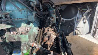 Live detroit diesel 8v71 head removal [upl. by Hollyanne865]