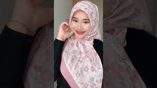 Tutorial Tudung Bawal Simple Cantik shorts hijabstyle tutorialtudungbawal tutorialhijabsegiempat [upl. by Bartle]